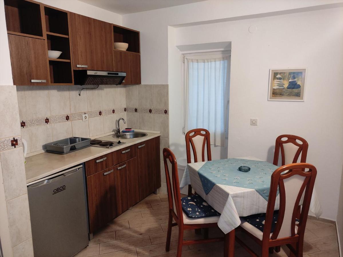 Apartmani More Petrovac Eksteriør bilde