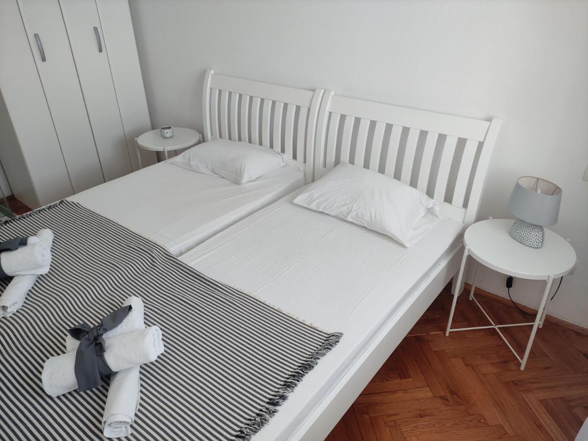 Apartmani More Petrovac Eksteriør bilde