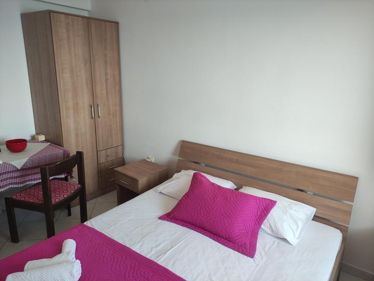 Apartmani More Petrovac Eksteriør bilde