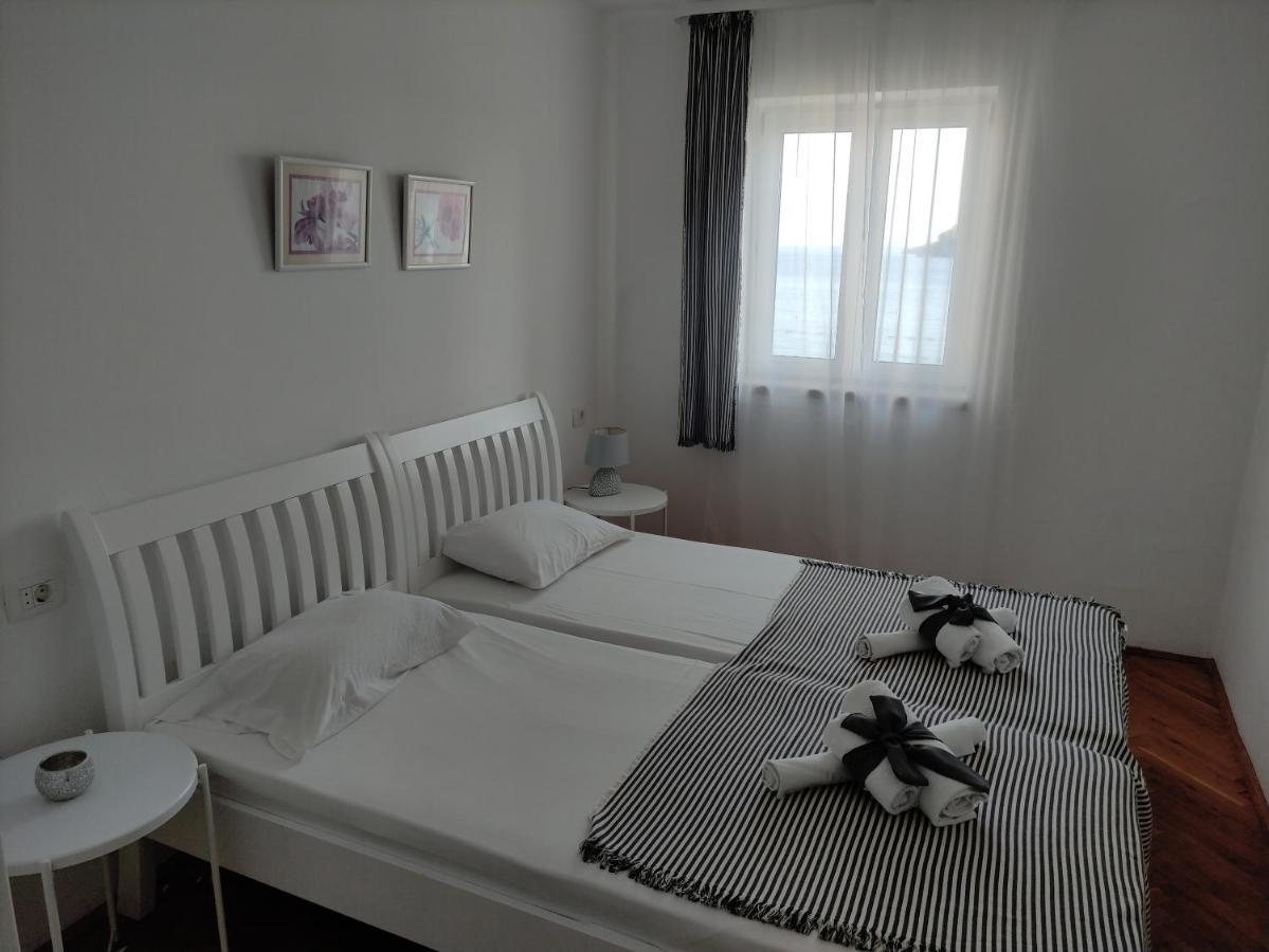 Apartmani More Petrovac Eksteriør bilde
