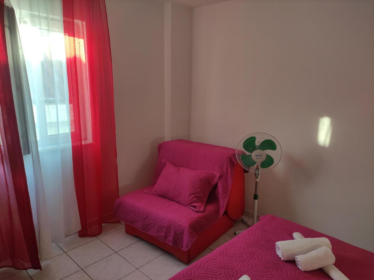 Apartmani More Petrovac Eksteriør bilde
