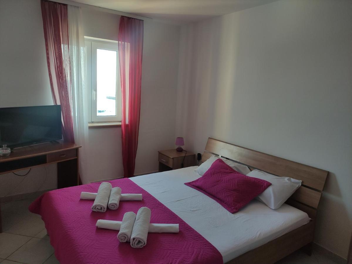 Apartmani More Petrovac Eksteriør bilde
