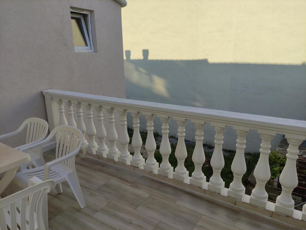 Apartmani More Petrovac Eksteriør bilde