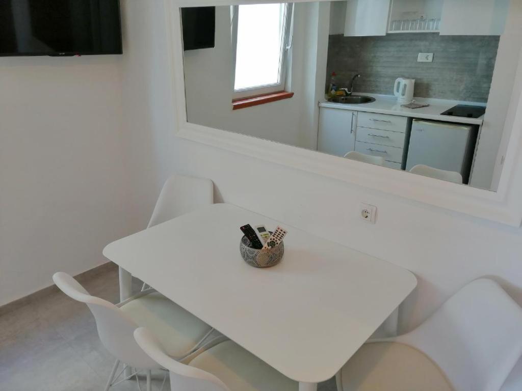 Apartmani More Petrovac Eksteriør bilde